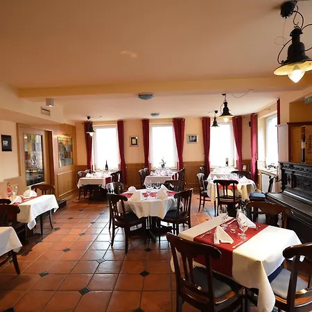 Landgasthof Kelzenberg Inn